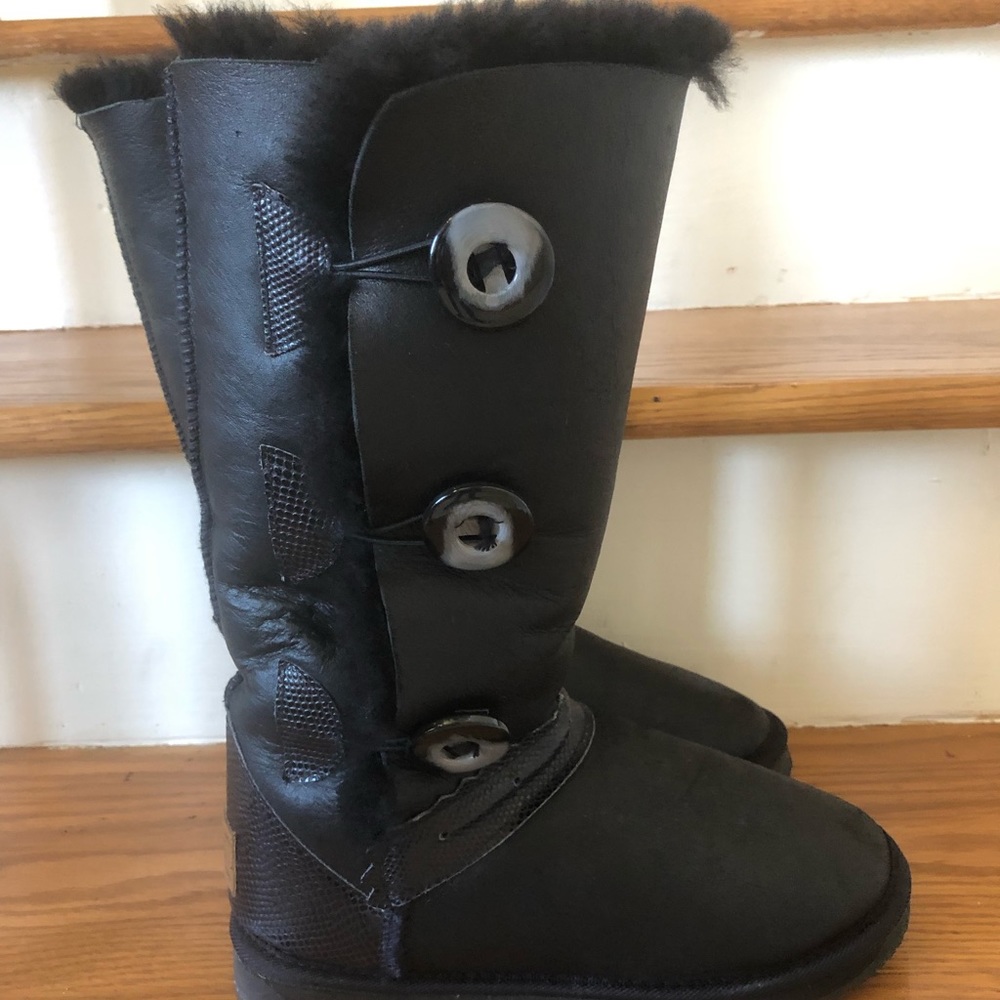 UGG boot